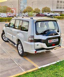 میتسوبیشی پاجیرۆ